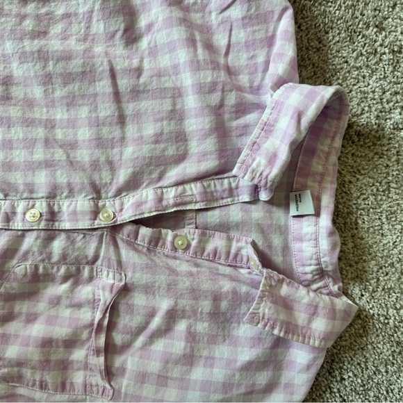 Old Navy Pink Gingham Button Down Shirt - Picture 3 of 11